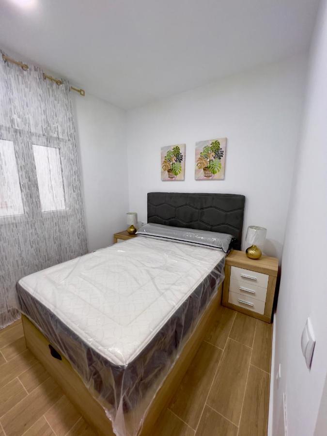 Rockside Residences Suites La Linea La Línea de la Concepción Εξωτερικό φωτογραφία
