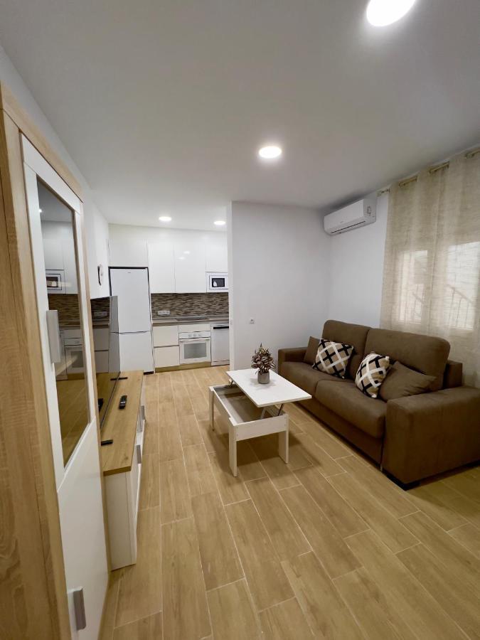 Rockside Residences Suites La Linea La Línea de la Concepción Εξωτερικό φωτογραφία