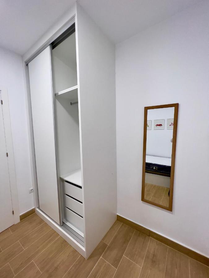 Rockside Residences Suites La Linea La Línea de la Concepción Εξωτερικό φωτογραφία